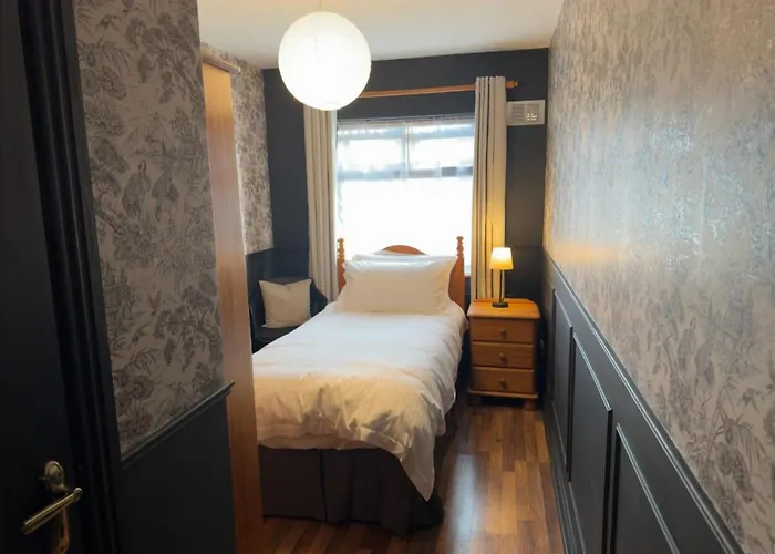 Bed & Breakfast Rooms Foxford